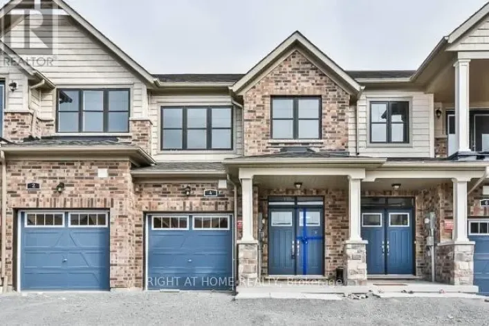 4 BLACKPOOL LANE, East Gwillimbury