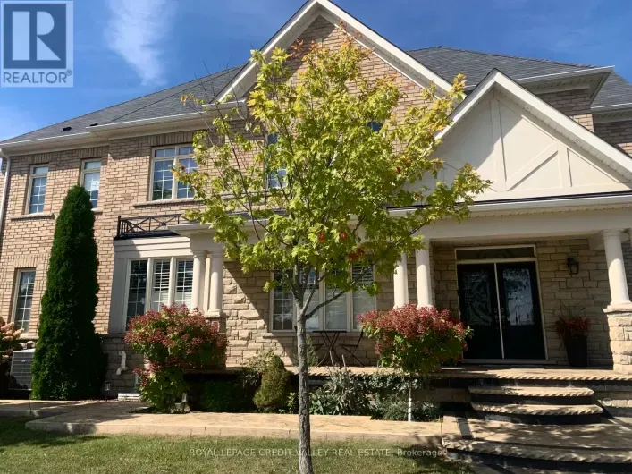4 BONNIE BRAES DRIVE, Brampton