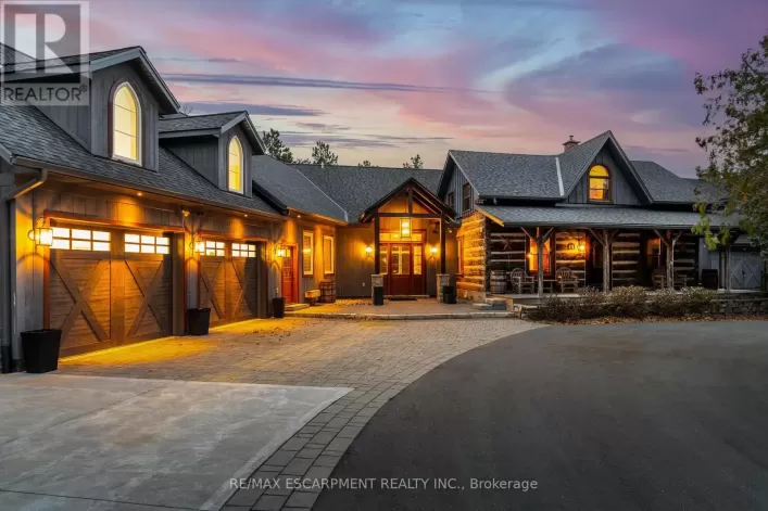 4 BUCKINGHAM BOULEVARD, Collingwood