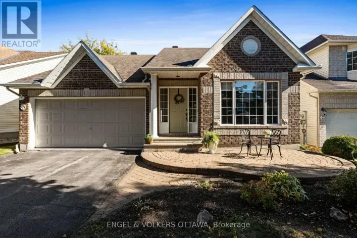 4 BURNSTEAD CRESCENT, Ottawa