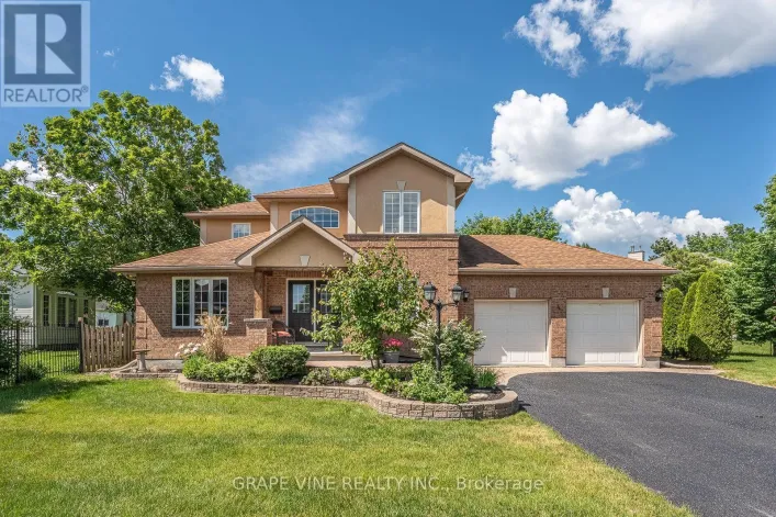 4 CARBERY DRIVE, Ottawa