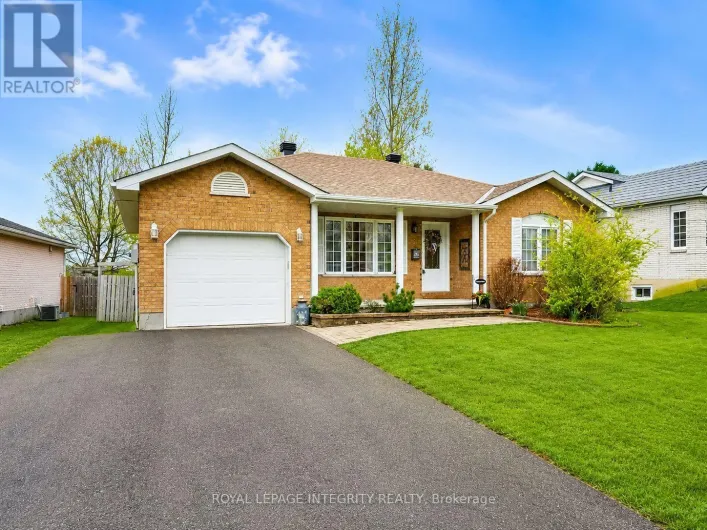 4 CHERRY AVENUE, South Stormont
