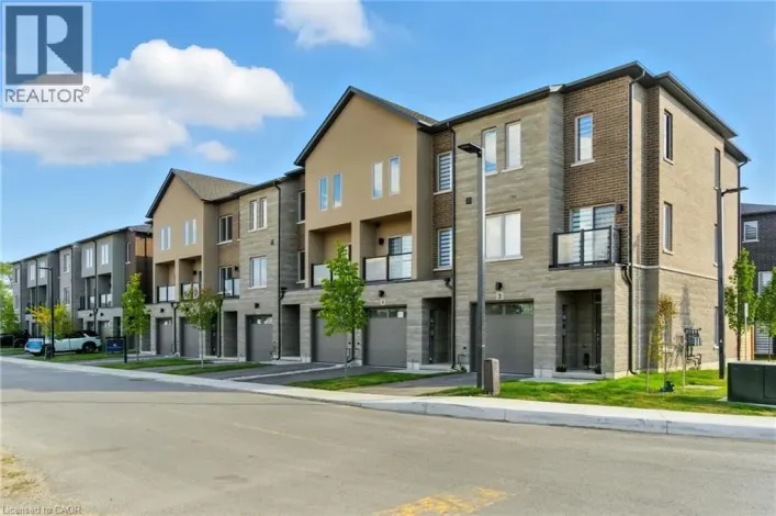 4 CLEAR VALLEY Lane, Mount Hope