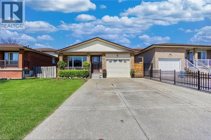 4 COLGATE Court, Hamilton