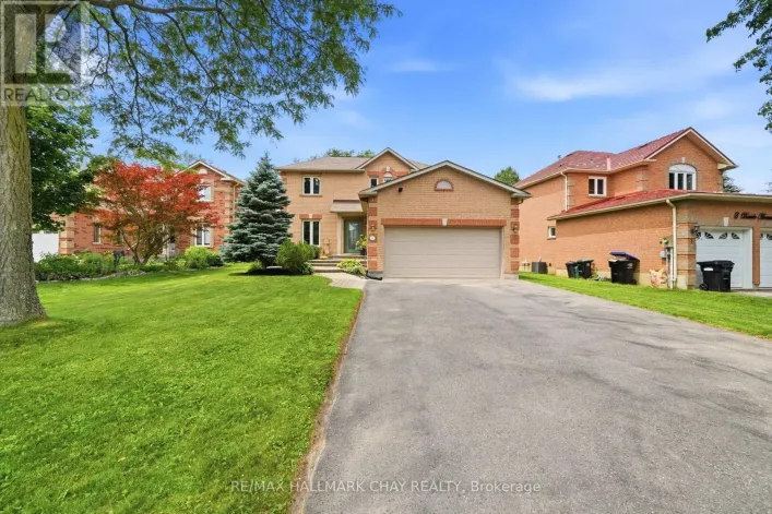 4 DANIELE AVENUE S, New Tecumseth