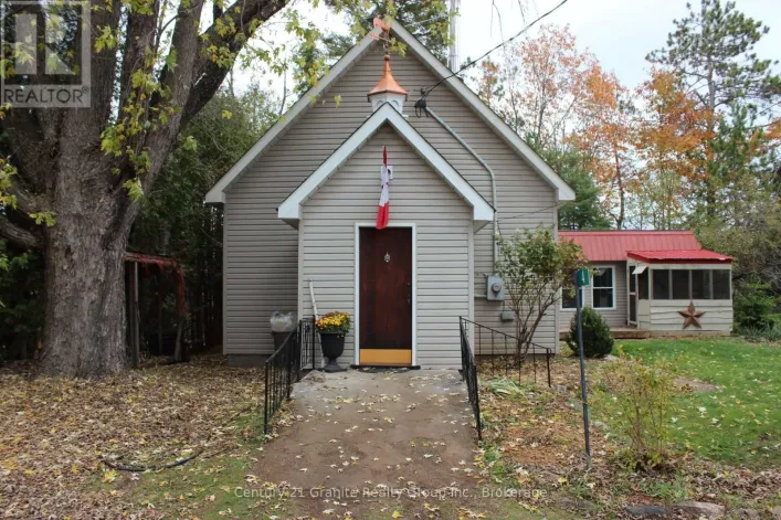 4 DICKSON STREET, Kawartha Lakes