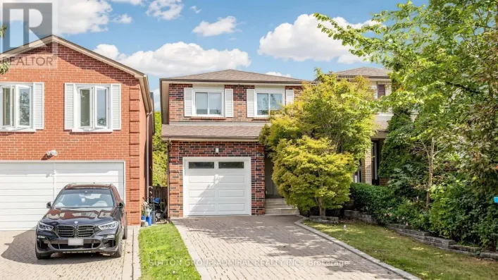4 DORAL GATE, Markham