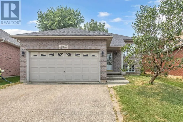 4 DOWDEN AVENUE, Brantford
