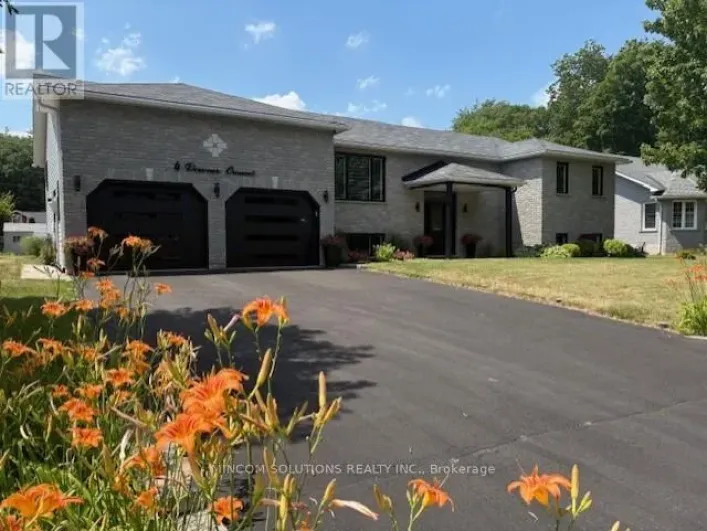 4 DOWNER CRESCENT, Wasaga Beach