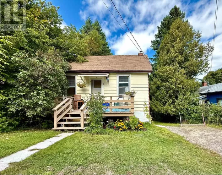 4 DUNCAN STREET E, Huntsville