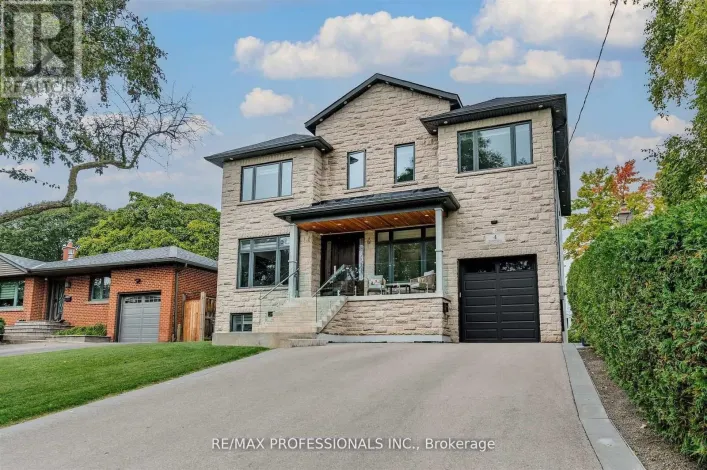 4 DUNROBIN DRIVE, Toronto