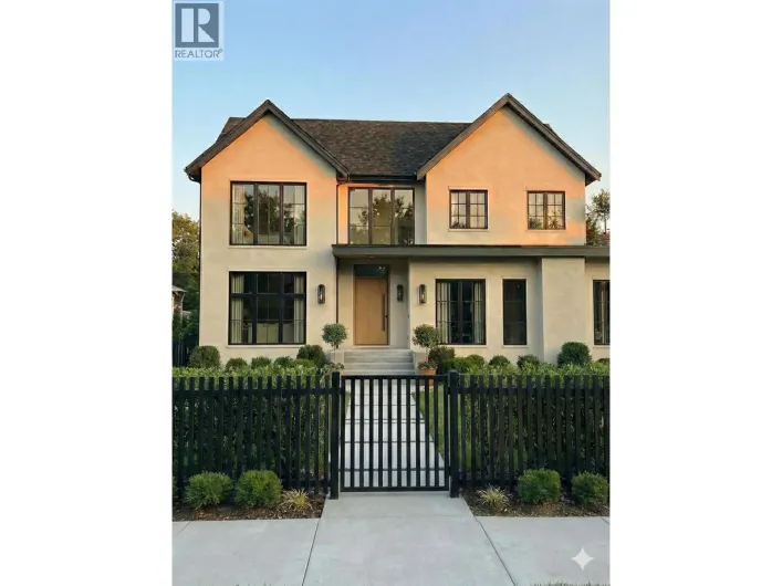 4 E 46TH AVENUE, Vancouver