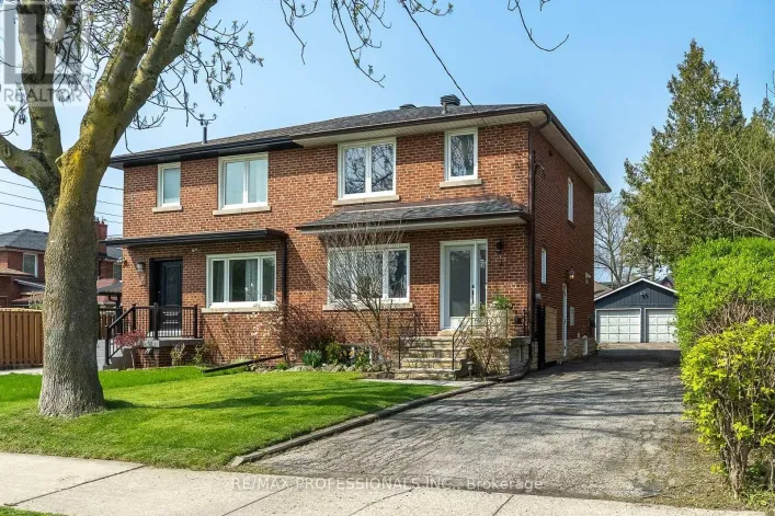 4 EDILOU DRIVE, Toronto