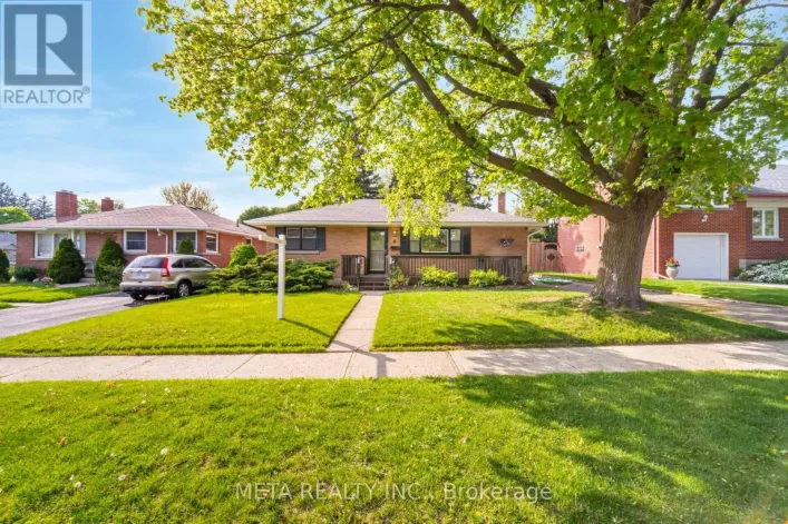 4 GREENVIEW STREET, Guelph