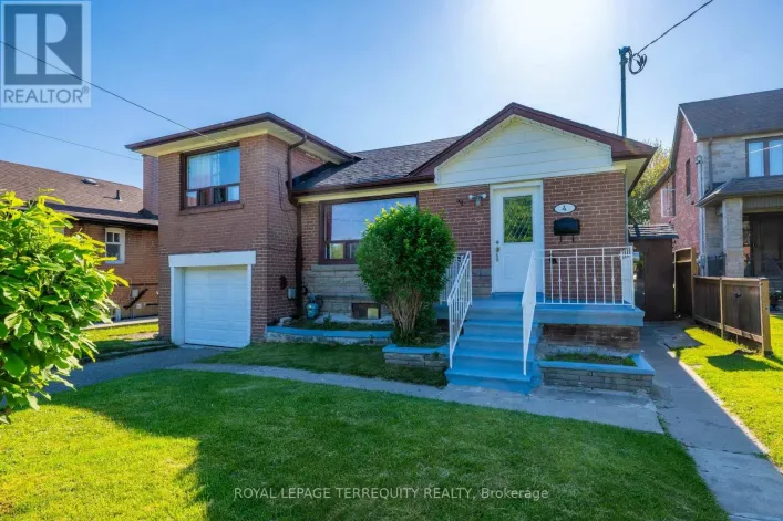 4 HARRIS PARK DRIVE, Toronto