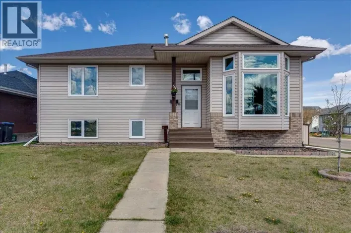 4 HARRISON Road, Sylvan Lake