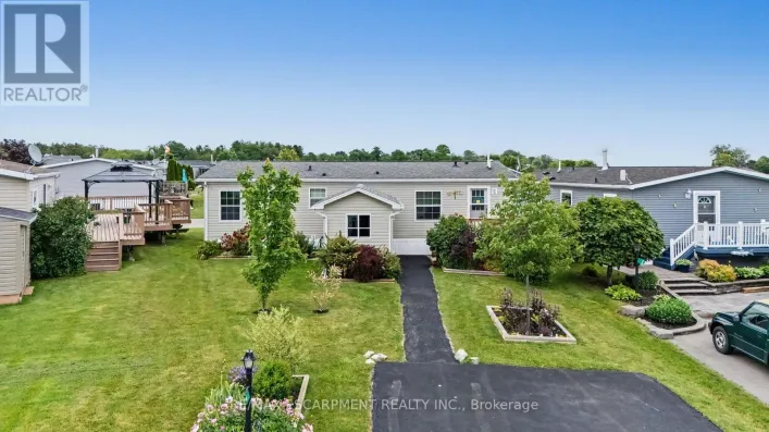 4 HICKORY HOLLOW, Haldimand