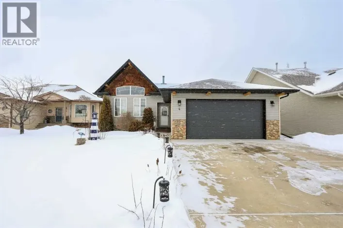 4 Holbrook Place, Sylvan Lake