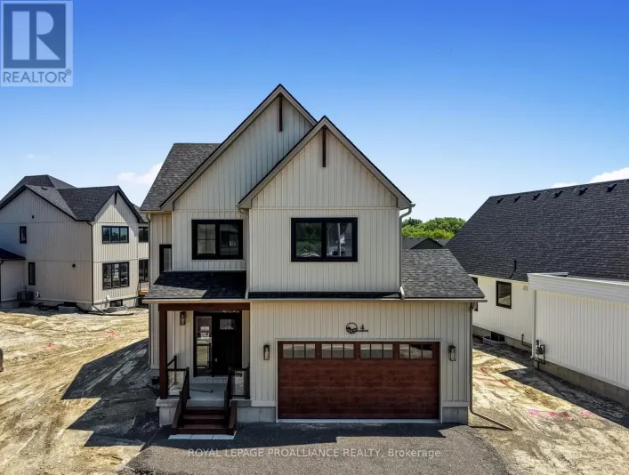 House for sale: 4 HOLLINGSWORTH STREET, Cramahe