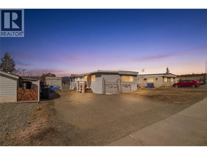 4 JASPER Drive, Logan Lake
