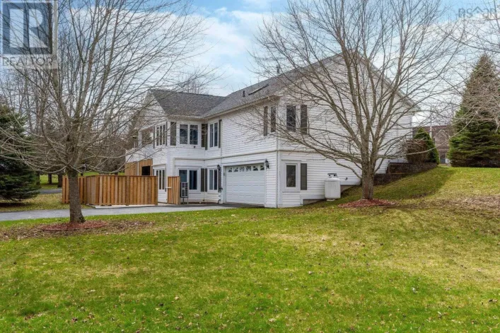 4 Linden Court, Falmouth