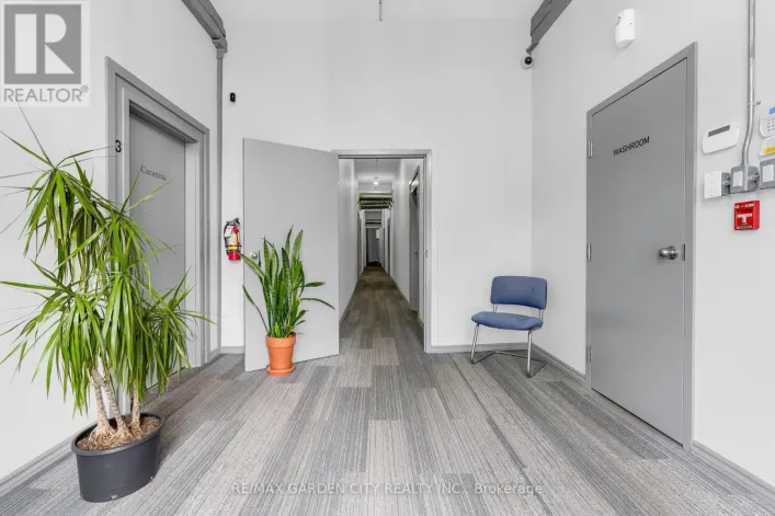 4 LOWER - 16 MYRTLE AVENUE, Hamilton