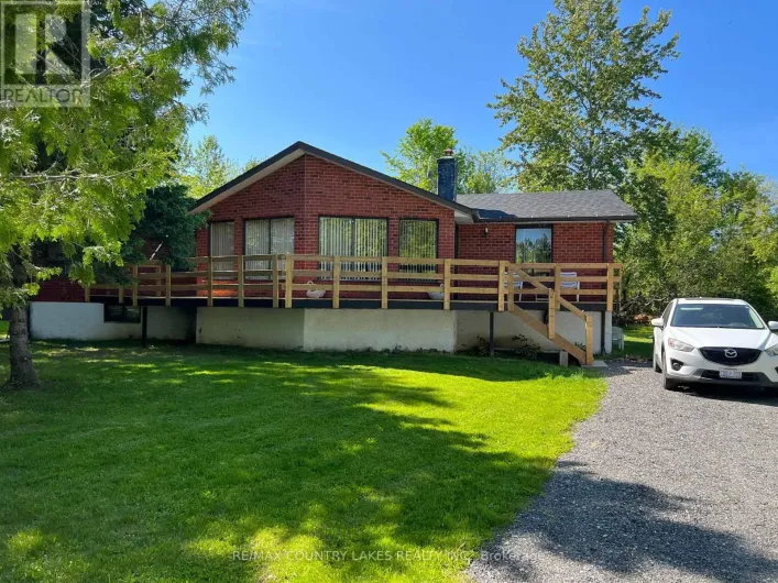 4 MACPHERSON CRESCENT, Kawartha Lakes