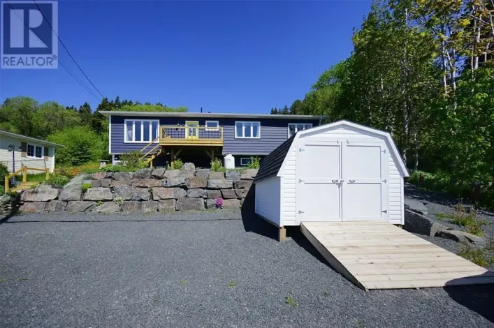 4 Main Road, Bishops Cove