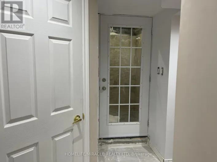 4 MAJOR WILLIAM SHARPE DRIVE, Brampton