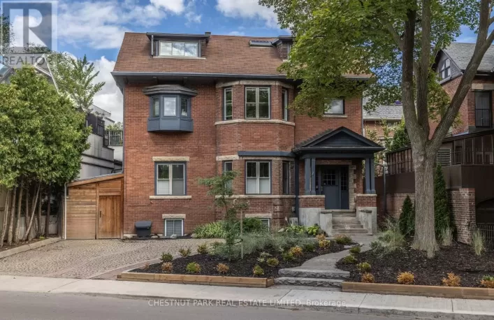 4 MAPLE AVENUE, Toronto