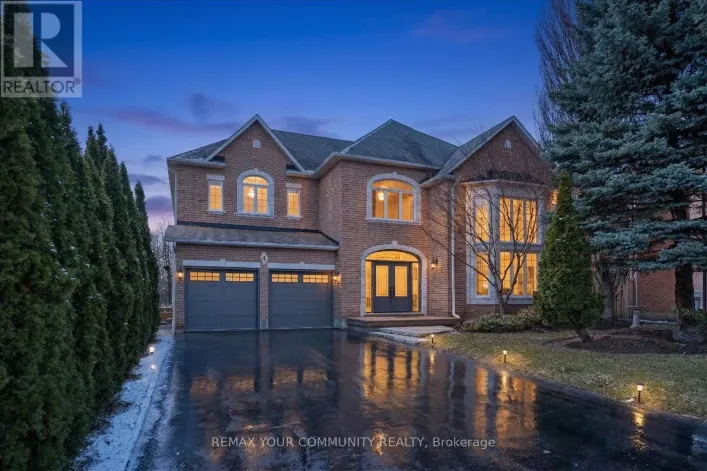 4 MARINUCCI COURT, Richmond Hill