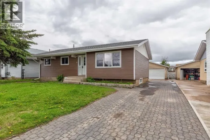 4 Mcleod Street, Fort McMurray