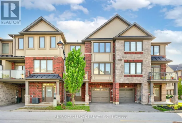 Row / Townhouse for sale: 4 NEAR LANE, Hamilton