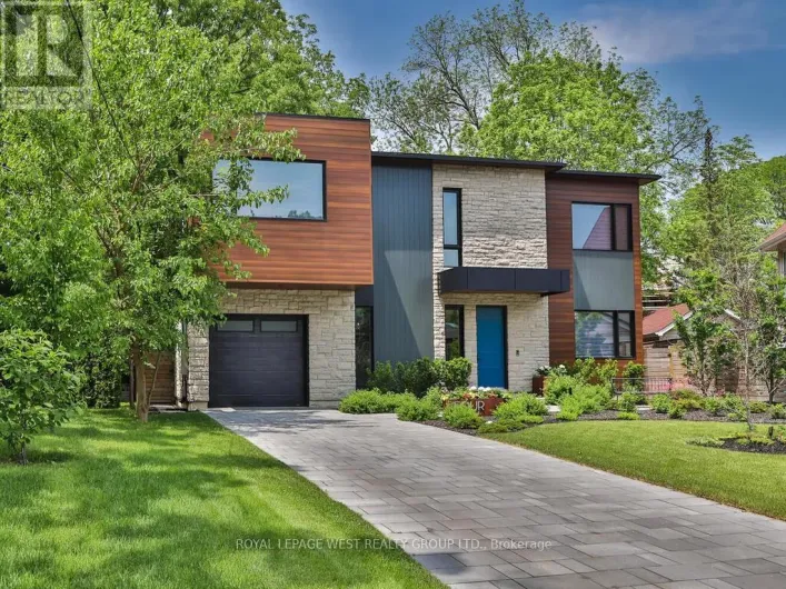 4 OLD OAK ROAD, Toronto