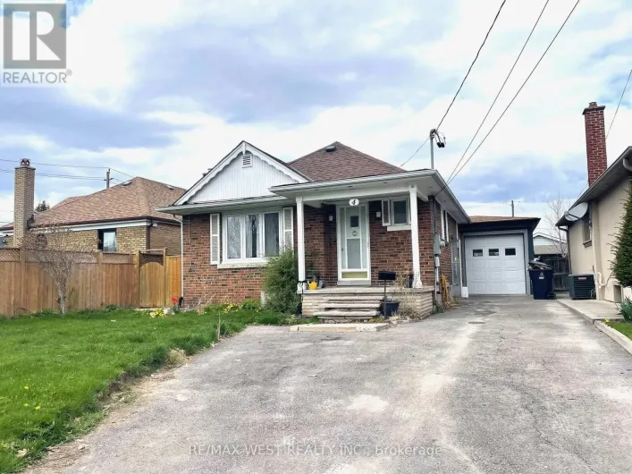 4 PARKCHESTER ROAD, Toronto