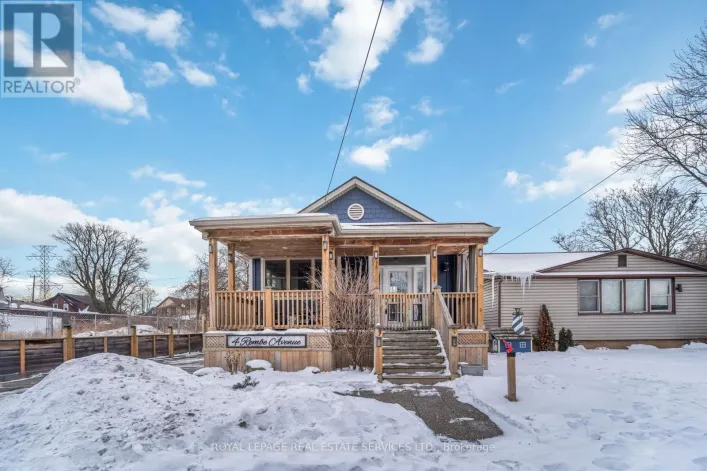 4 REMBE AVENUE, Hamilton