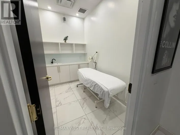 4 RM#2 - 5027 HURONTARIO STREET, Mississauga