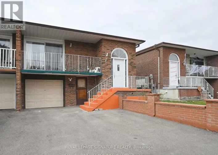 4 ROYAL SALISBURY WAY, Brampton
