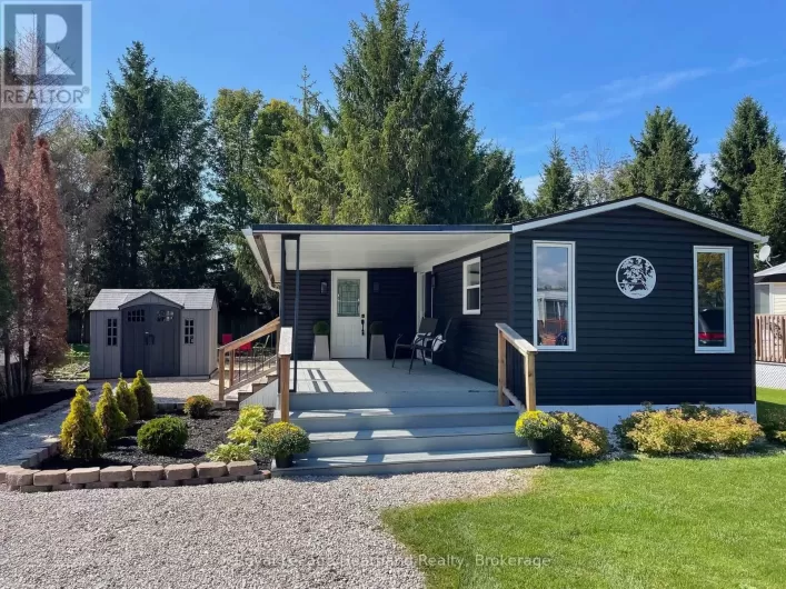 4 STARBOARD - 77719 BLUEWATER HIGHWAY, Central Huron