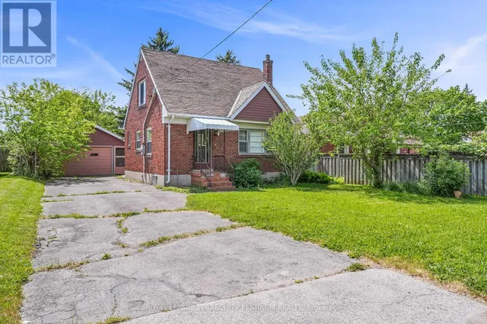 4 SUNRAY CRESCENT, Toronto