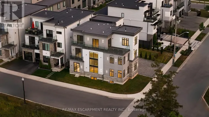 4 SUNROW GATE, Hamilton