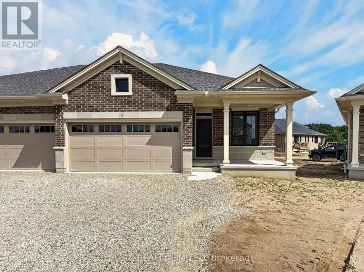 4 THOMAS COURT, Central Elgin