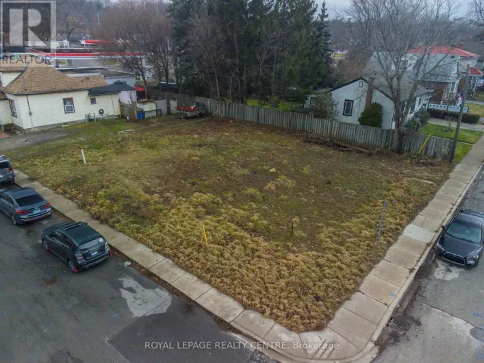 4 THORPE STREET, Hamilton