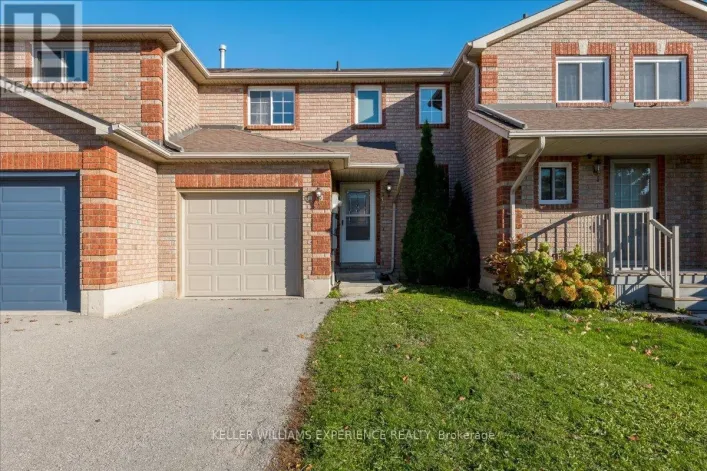 4 TUNBRIDGE ROAD, Barrie