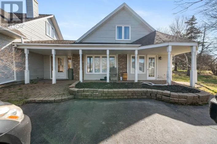4 Tupper Court, PORTHAWKE
