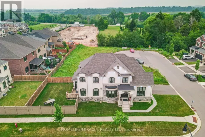 4 VINEYARD DRIVE, Brampton