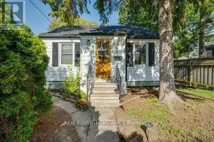 4 WARVET CRESCENT, Toronto