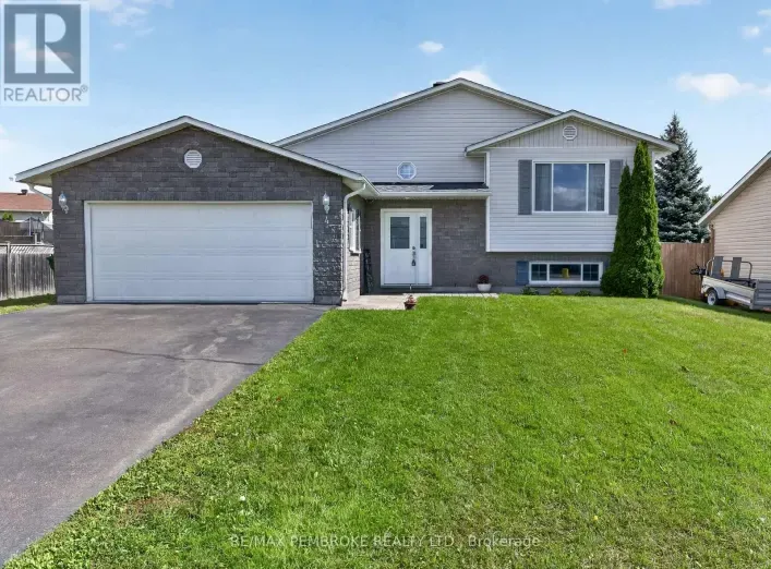 4 WINFIELD STREET, Petawawa