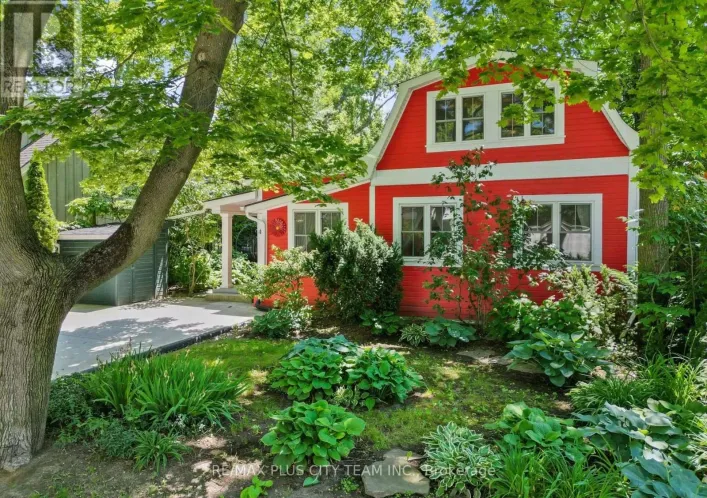 4 WYCKLIFFE AVENUE, Niagara-on-the-Lake