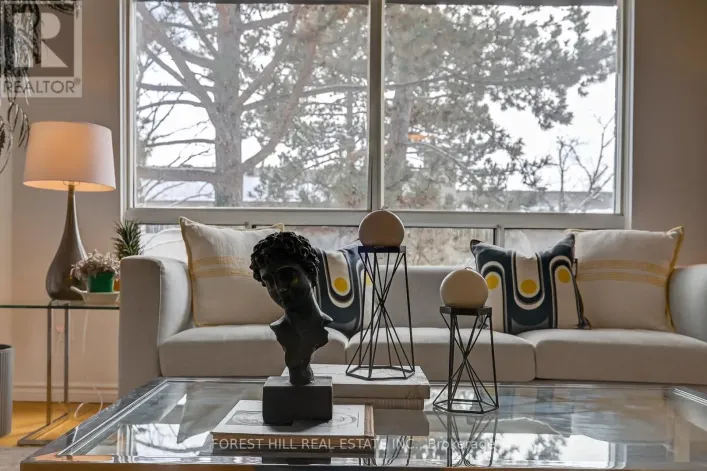 4 YETTA SHEPWAY, Toronto